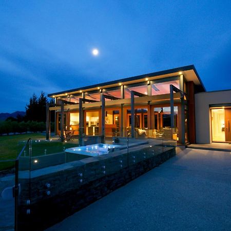 Mt Gold Retreat - Sleeps 8 - Spa Pool - Tennis Court Ванака Экстерьер фото