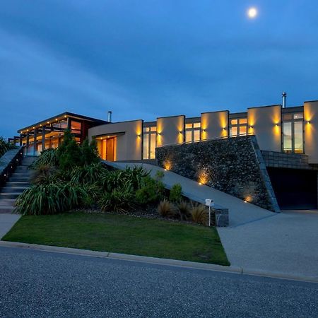 Mt Gold Retreat - Sleeps 8 - Spa Pool - Tennis Court Ванака Экстерьер фото