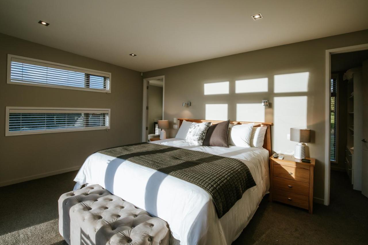 Mt Gold Retreat - Sleeps 8 - Spa Pool - Tennis Court Ванака Экстерьер фото
